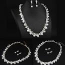 【予約商品】イヤリングセット&ピアスセットE80078