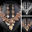 【予約商品】イヤリングセット&ピアスセットE80094